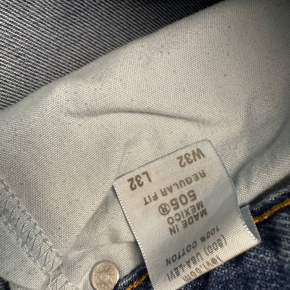 Levis 505 Regular Fit Jeans Mens 32x32 Blue Straight Leg Denim Pants 00505-0216 - Picture 5 of 8